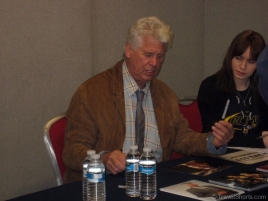 Barry Bostwick Signing Autographs