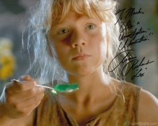 ariana-richards-signed-photograph