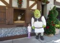 Florida-Day-14-092-Universal-Studios-Florida-Meeting-Shrek-and-Donkey