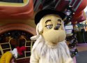 Florida-Day-15-370-Universal-Orlando-Islands-of-Adventure-Seuss-Landing-Meeting-Sam-I-Am