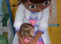 Florida-Day-17-082a-Disneys-Hollywood-Studios-Meeting-Doc-McStuffins-Photopass